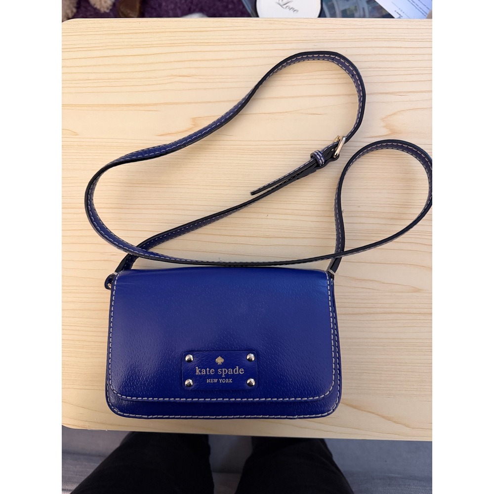 Kate Spade Wellesley Small Fynn Leather Crossbody Blueberry Blue